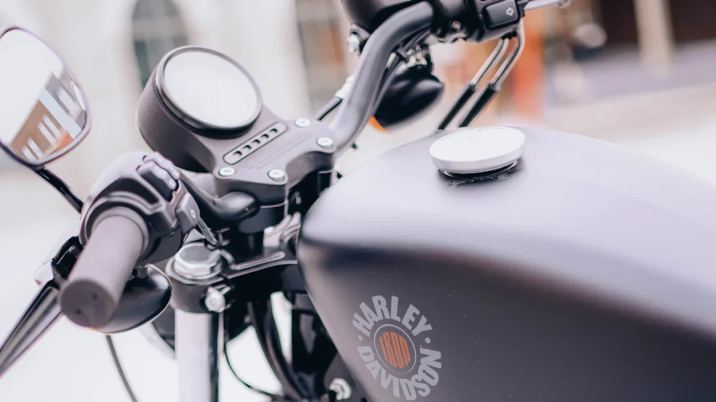 How to Pick the Perfect Custom Handlebars for Your Harley Davidson